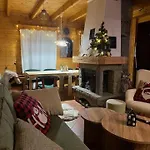 Pod Skrzycznem Lulu Chalet Szczyrk